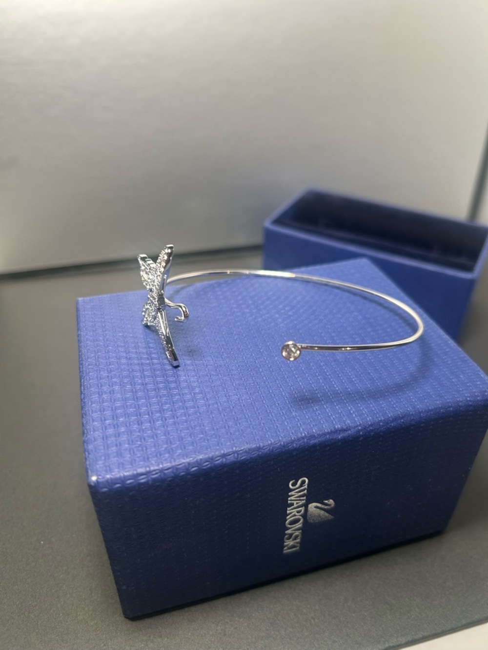 Swarovski Bracelet with Box - Picture 11 of 12